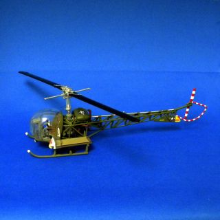 Forgotten Heroes, Corgi Korean War Series I, H13 Bell Helicopter   1
