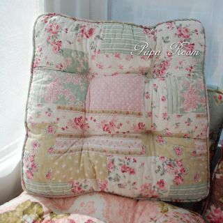 Shabby and vintage Patchwork like Soft Chair Pad w Filling 122