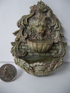 Dollhouse Miniature Lion Head Wall Fountain 4250GN