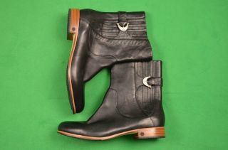 UGG Womens Finnegan Boots 1919 Black Sz 11