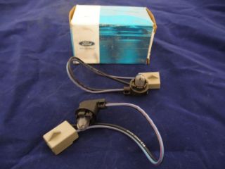 Ford Lamp Socket Bulb and Wire D3AZ18541A