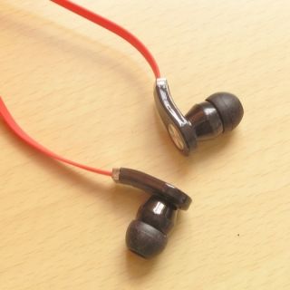 New in Ear Headphone Earphone Headset Flat Wire for Cell Phone  MP4