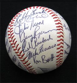 1972 Milwaukee Brewers Team Signed Baseball 30 Sigs