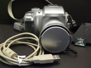 fujifilm finepix s3100 4 0 mp digital slr camera w 6x optical zoom