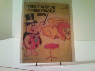 1972 FRED FLINSTONE AND THE SNALLYGASTER SHOW childrens book