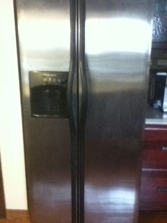 Frigidaire Model FRS23H5ASB5 Side by Side with Ice Maker