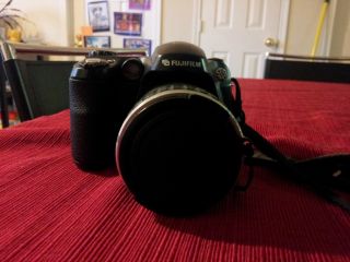 Fujifilm FinePix S5200 5 1 MP Digital SLR Camera