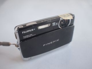 Fujifilm FinePix Z70 12 2 MP Digital Camera Black Used Minor Issue