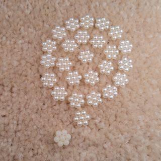 100 Ivory Flower Pearl Bead Gift Wrap Decoration Favor