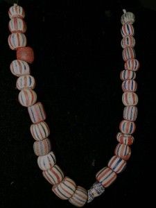  CHEVRONS TRADE BEADS FROM CUYUGA CASTILE SITE GENOA NEW YORK 1680 1730