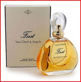 Van Cleef and Arpels Perfume Bottle Shaped Gold Pendant Necklace Black
