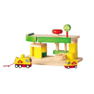 Plan Toys City Car Repair and Service Station
