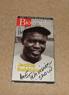 VHS   A&Es Biography Jackie Robinson (VHS, 1995) Baseball