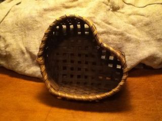 Primitive Country Handmade Heart Shaped Basket