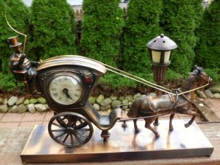  United Animated Motion Lamp Clock Hansom Cab Restored working perfect