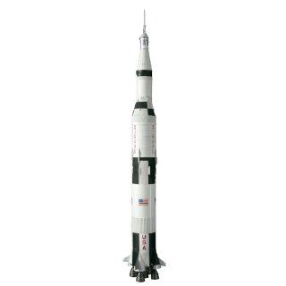 1/144 Apollo 11 & Saturn V Launch Vehicle (Bandai) Toys