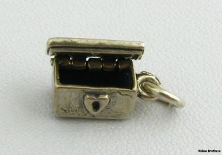 HOPE CHEST CHARM   Sterling Silver Opens 3D Fashion Heart Lock Estate