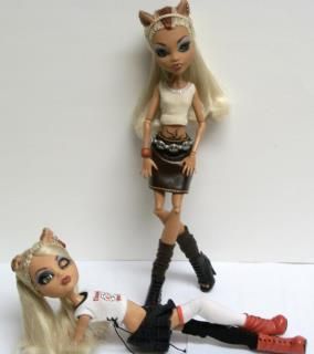 Monster High Doll OOAK Sisters Clawdeen Howleen Acrylic Eyes Howleens