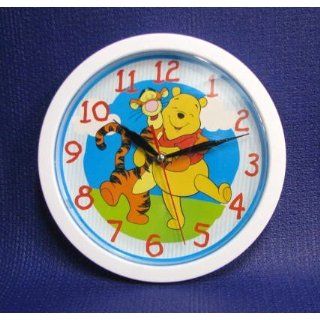 Childrens Clock   Winnie the Pooh & Tigger Everything
