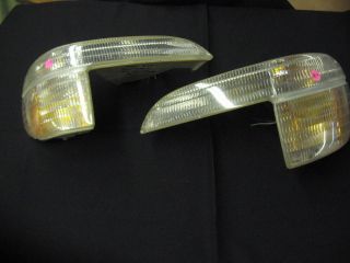 1995 2001 Ford Explorer Mercury Mountaineer Park Lamp / Turn Light R/L
