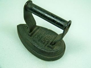  Flat Iron Silvesters Patent Salter 3 Cast Iron Found in Holland