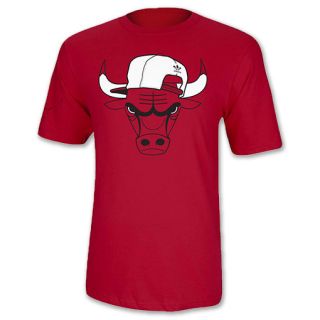 Mens adidas Chicago Bulls NBA Logo Snapback Hat T Shirt