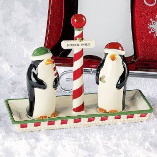 Merry Penguin Salt and Pepper Shakers 3in with Tray Toys