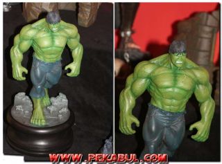 Marvel Attakus The Incredible Hulk Statue French 699EX Very RARE