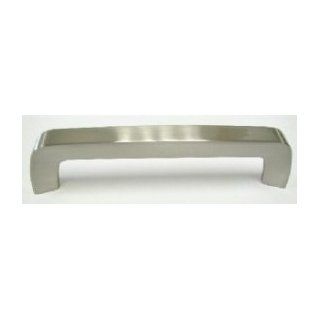 Top Knobs Tappered Bar Pull 5 1/16 CC M1173 Brushed Satin Nickel