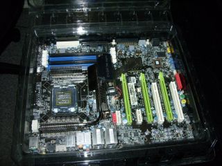 EVGA nForce 790i SLI FTW Motherboard Digital PWM DDR3 RAM Intel Socket