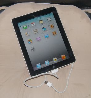 Apple iPad 1st Generation 16GB Wi Fi 9 7in Black MB292LL