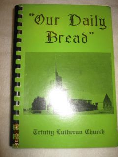 TRINITY LUTHERAN CHURCH RECIPES IOWA PARK TEXAS VINTAGE COOKBOOK 1982