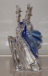 Swarovski Crystal SCS Annual 2002 Isadora with Plaque Stand New