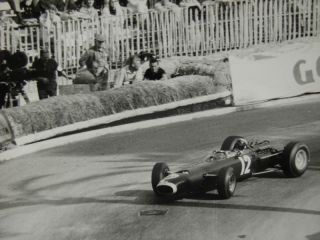 Grand Prix Monaco 1966 Jackie Stewart BRM Photo Bernard Cahier