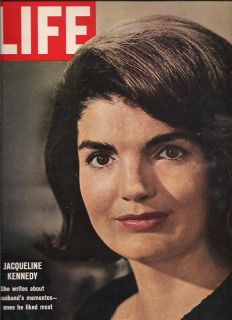 Jacqueline Jackie Kennedy Life 64 JFK Husbands Mementos