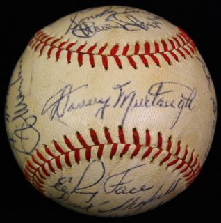 1962 Pirates Team Signed Autographed by 27 Baseball JSA Roberto