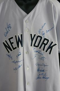 New York Yankees Legends Autograph Team Jersey Jeter Rivera Berra RARE