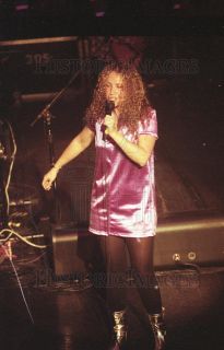  information Joan Osborne,singing concert at the Riviera,May 10 1996
