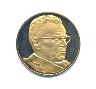 Yugoslavia Josip Broz Tito 1892 1980 AU 900 7 GR Gold Medal RARE  