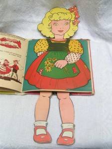Las Vacaciones de Juana María Book Doll 1944 Spanish  