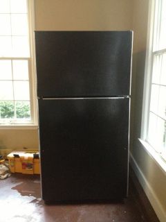 Kenmore Refrigerator Model 363 9635758 Black Old But Works Black Good