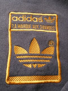 Adidas Embroidered Reverse PileLa Marque Aux 3 Bandes Crewneck