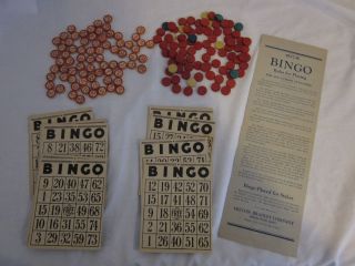 vintage BINGO Milton Bradley 25 cards 160 wood counters & instructions
