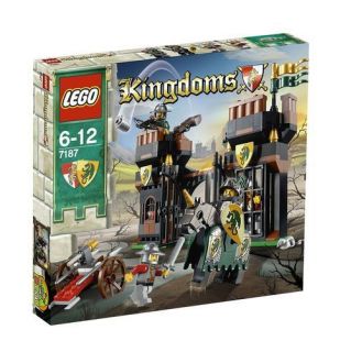 BRAND NEW SEALED LEGO KINGDOMS ESCAPE FROM DRAGONS PRISON 7187 RETIRED