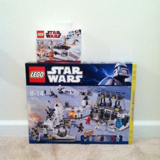 Lego Star Wars 7879 Hoth Echo Base Limited Edition With Free 8083