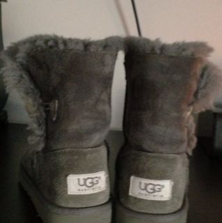 Ugg® Australia Girls Pre Owned Bailey Button Boots