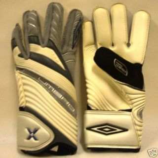 Umbro Revolution Football Goalkeeper Gloves Wht Size 8