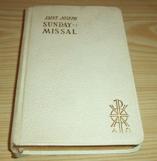 1957 St Joseph Sunday Missal Large Type Latin English Edition