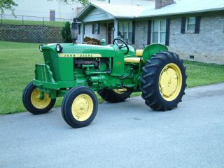JOHN DEERE 1010 FARM TRACTOR ANTIQUE EXCELLENT OVERALL CONDITION FOR