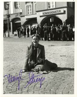 Meryl Streep Vintage Autographed 1980s Holocaust Publicity Still